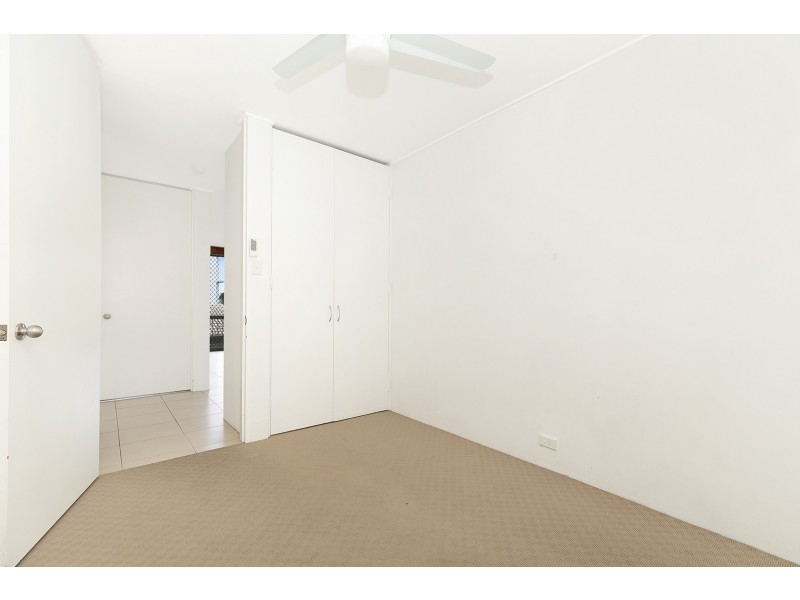 8/28 Primrose Street, Sherwood QLD 4075
