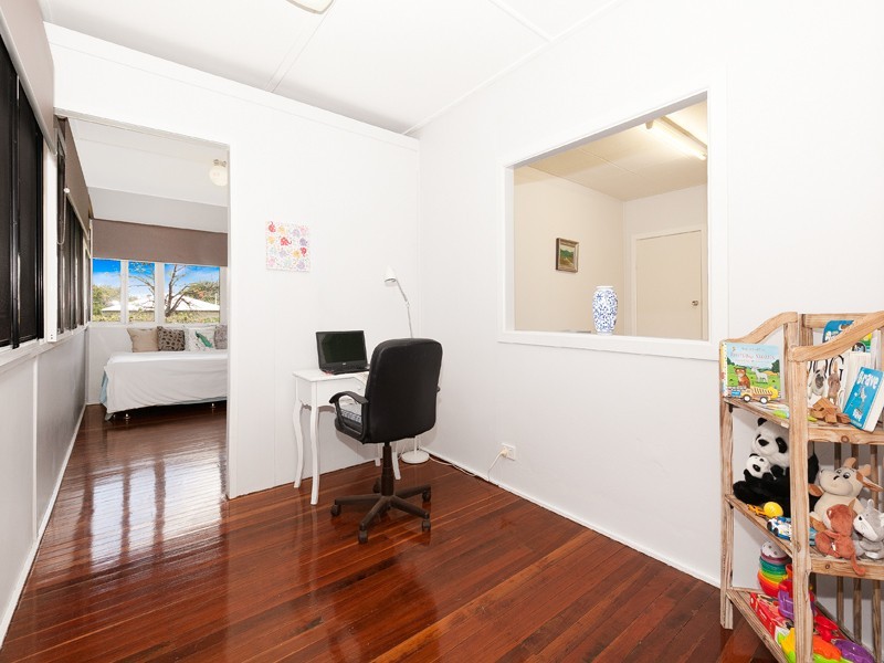 1155 Oxley Road / Cnr Enright Street, Oxley QLD 4075