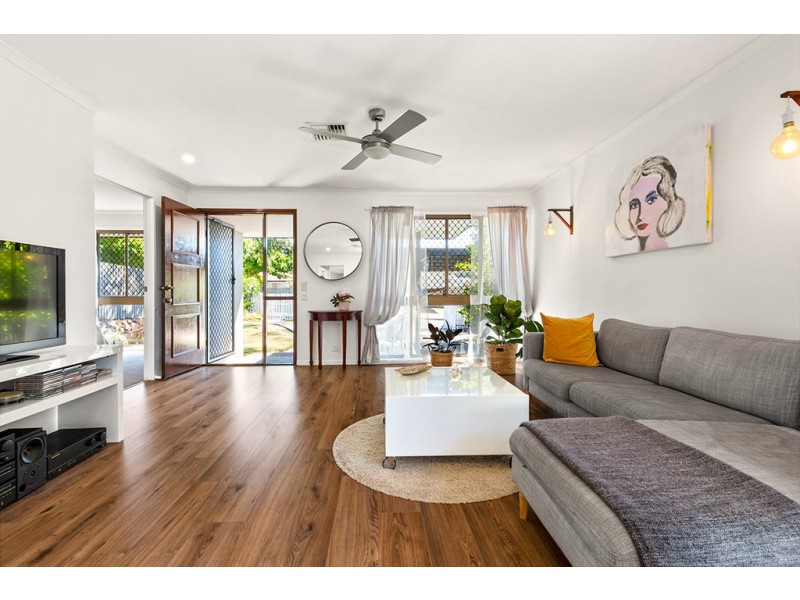 180 Englefield Road, Oxley QLD 4075