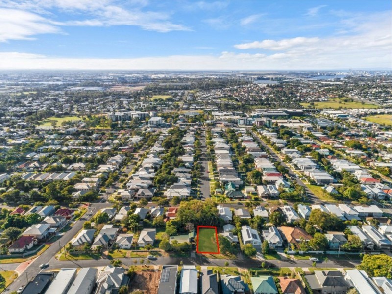 104 Erica Street, Cannon Hill QLD 4170