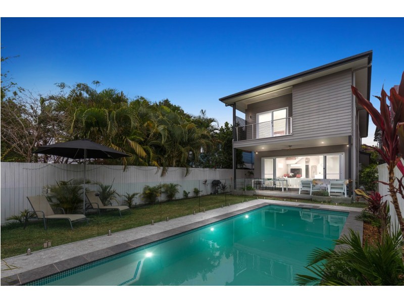 82 Park Terrace, Sherwood QLD 4075