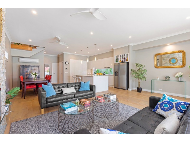 82 Park Terrace, Sherwood QLD 4075