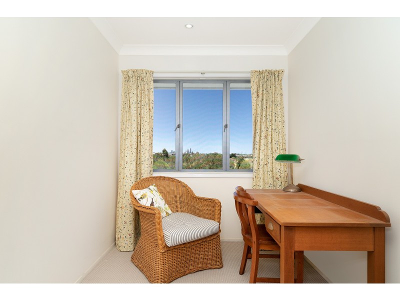 28 Erinvale Street, Corinda QLD 4075