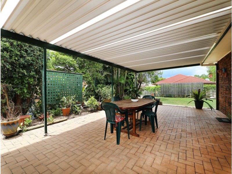 3 Epworth Street, Oxley QLD 4075