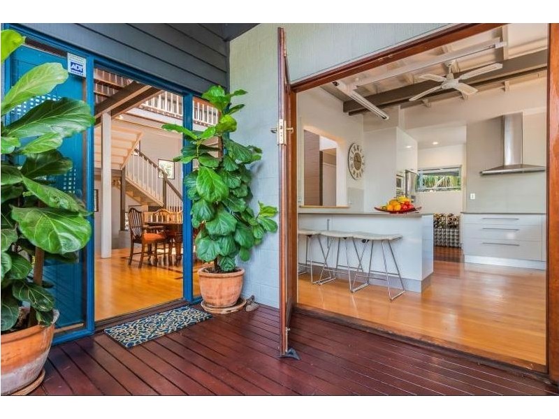 49 Goolman Street, Chapel Hill QLD 4069