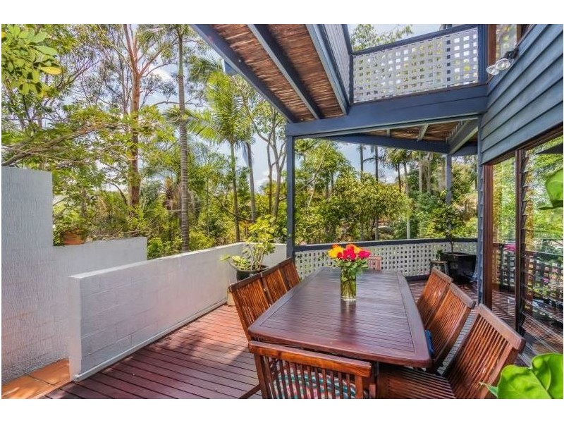 49 Goolman Street, Chapel Hill QLD 4069