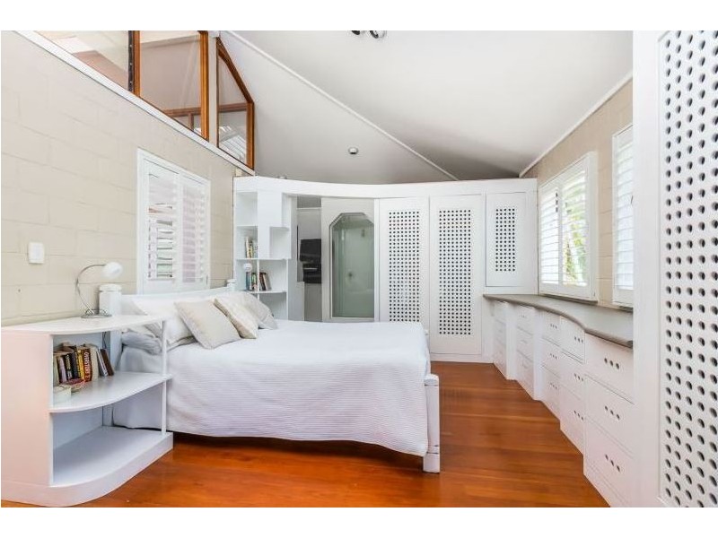 49 Goolman Street, Chapel Hill QLD 4069