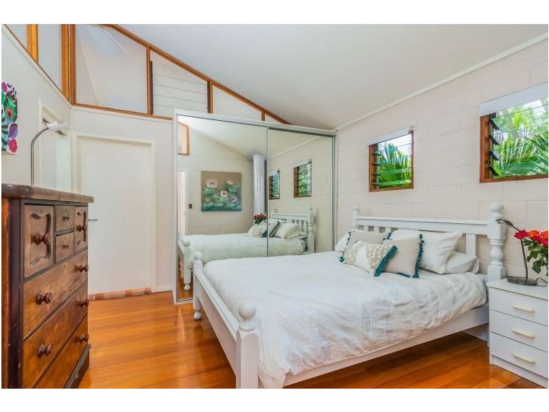 49 Goolman Street, Chapel Hill QLD 4069