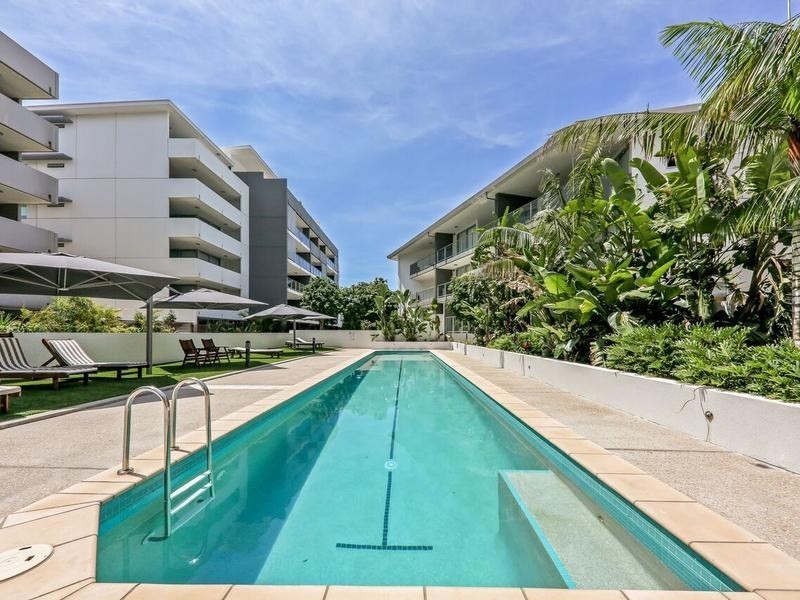 24/95 Clarence Road, Indooroopilly QLD 4068