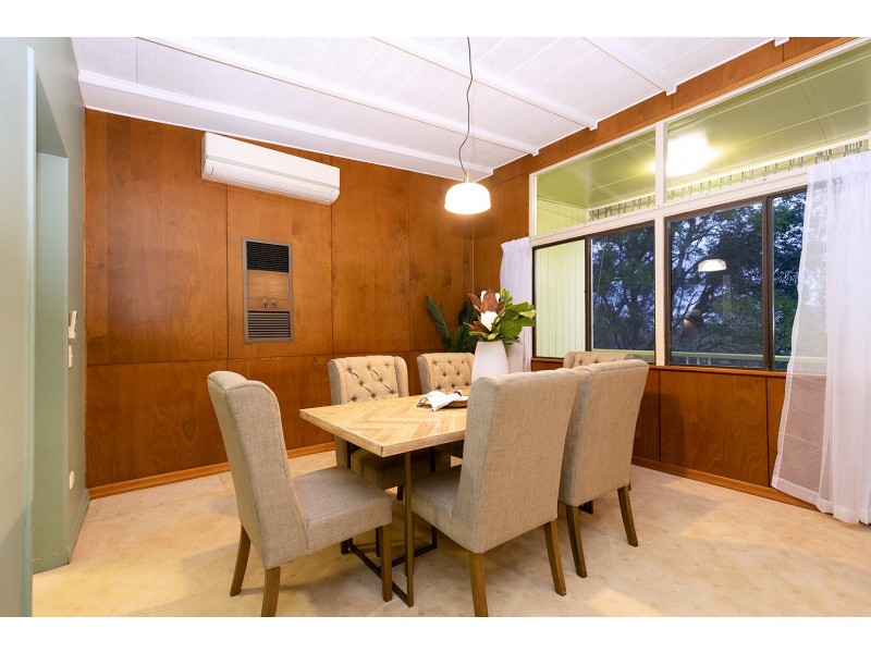 15 Lily Street, Indooroopilly QLD 4068