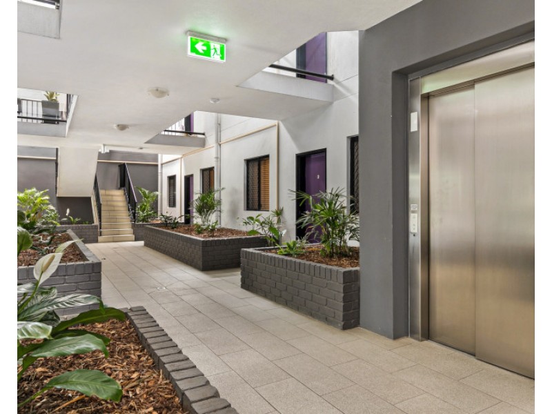 4/612 Sherwood Road, Sherwood QLD 4075