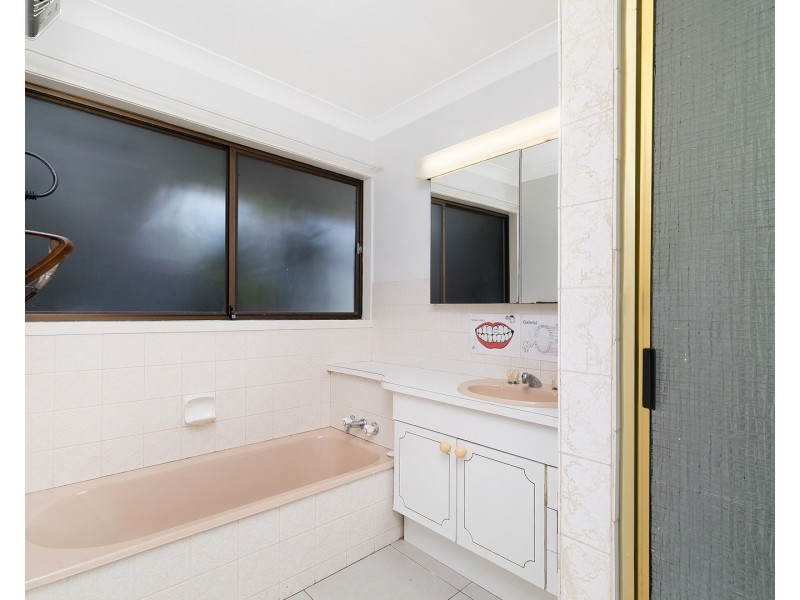 93 Almeida Street, Indooroopilly QLD 4068