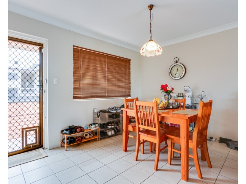 8/21 Skew Street, Sherwood QLD 4075