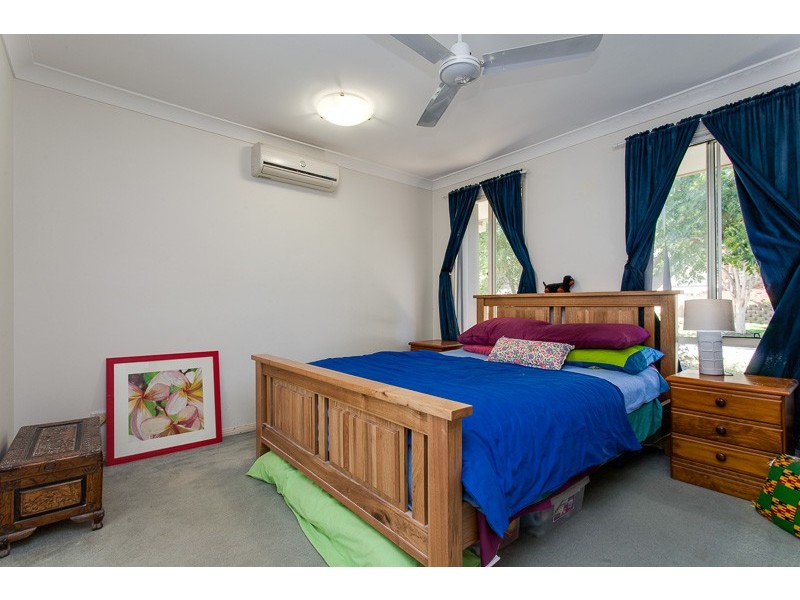 12 Florence Place, Oxley QLD 4075