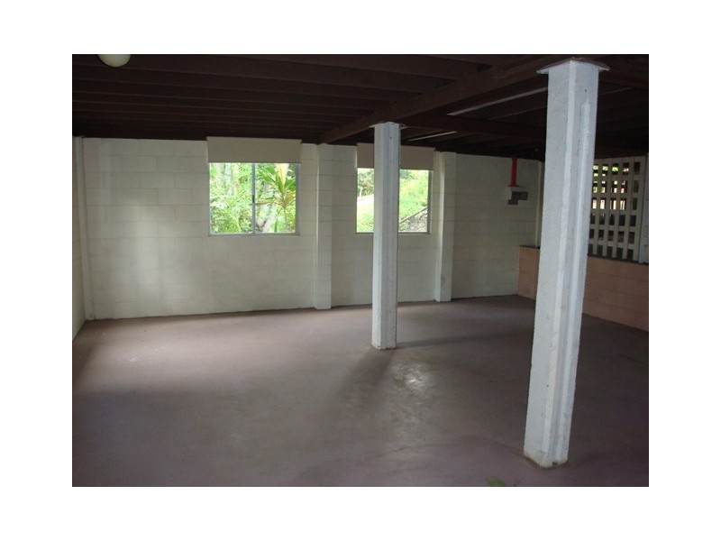 24 Henderson Street, Oxley QLD 4075