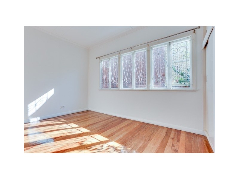 695 Oxley Road, Corinda QLD 4075