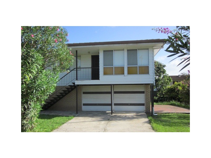 40 Deniven Street, Corinda QLD 4075