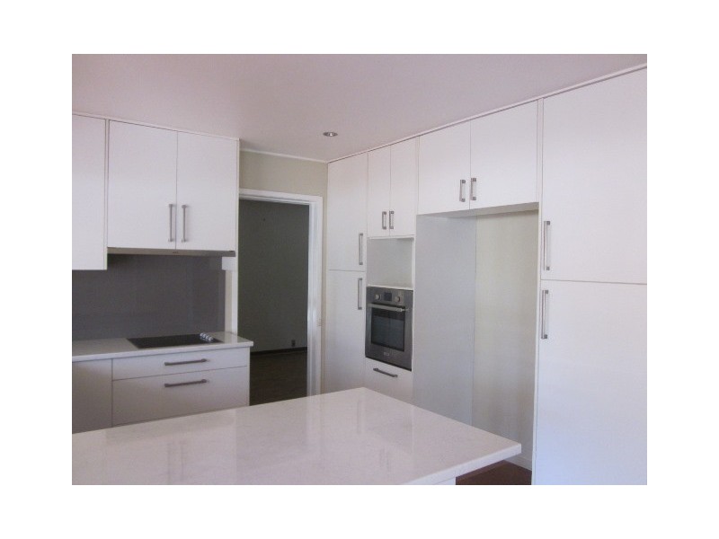 17 Stanfell Street, Corinda QLD 4075