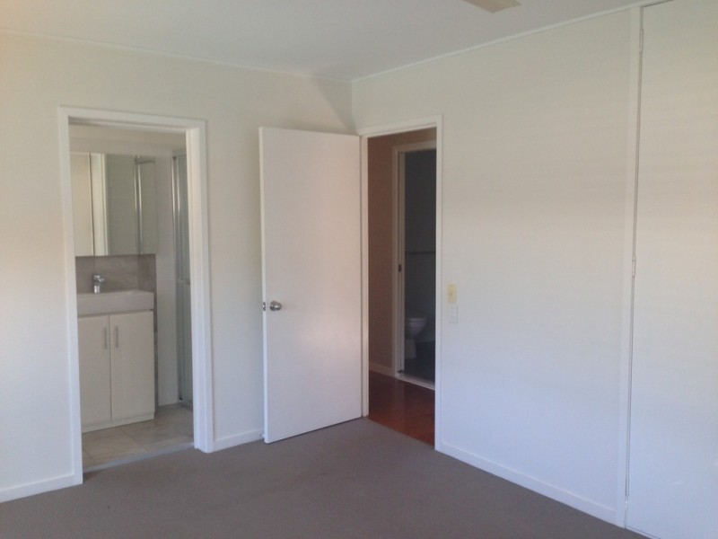 17 Stanfell Street, Corinda QLD 4075