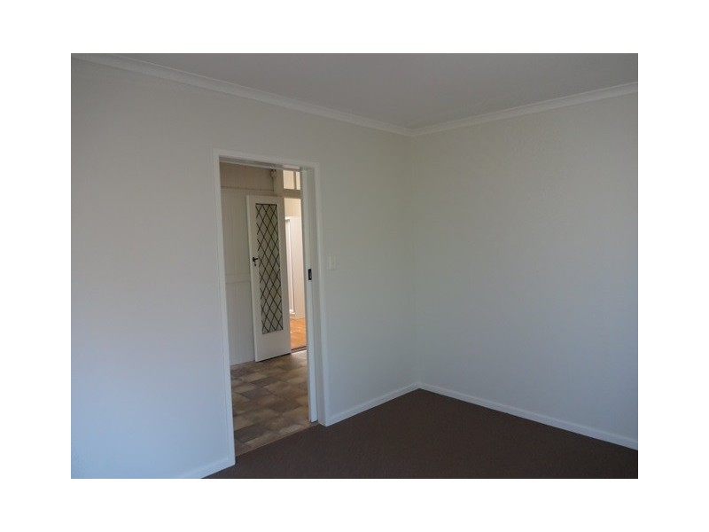 281 Oxley Road, Graceville QLD 4075