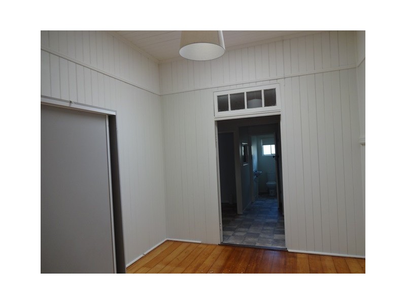 281 Oxley Road, Graceville QLD 4075