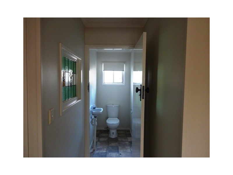 281 Oxley Road, Graceville QLD 4075