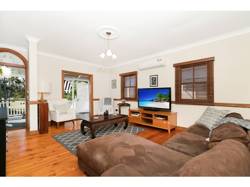 36 Chelmer Street East, Chelmer QLD 4068