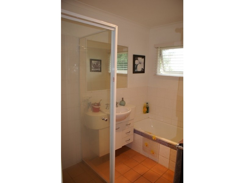 48 Baronsfield Street, Graceville QLD 4075