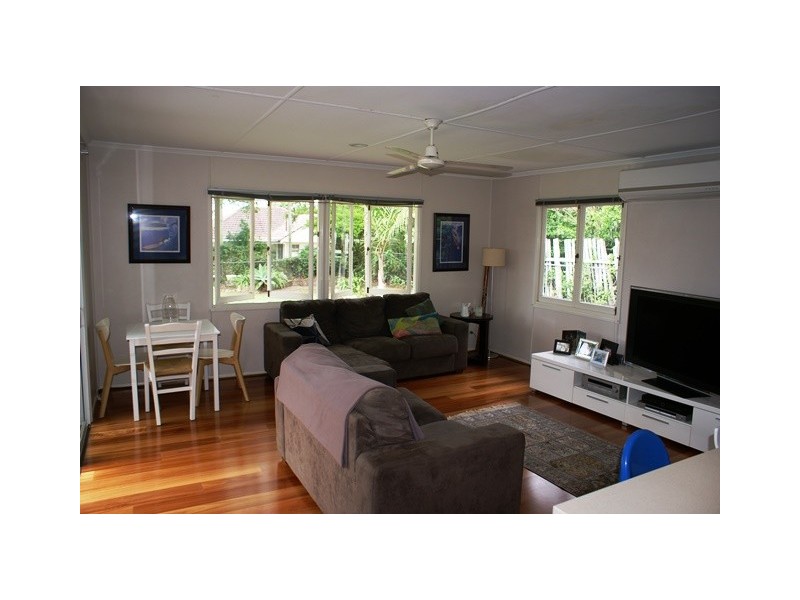 48 Baronsfield Street, Graceville QLD 4075