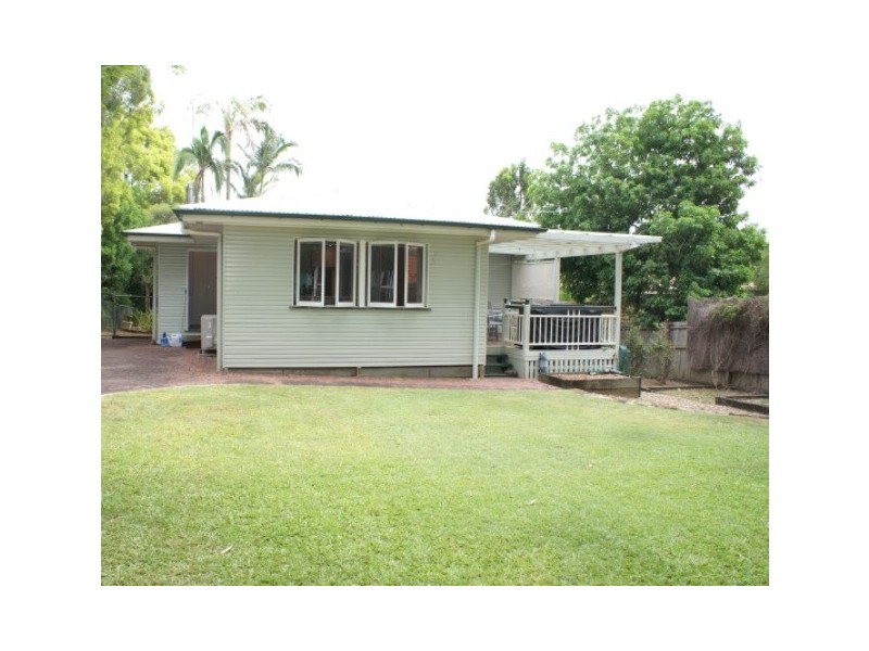 48 Baronsfield Street, Graceville QLD 4075