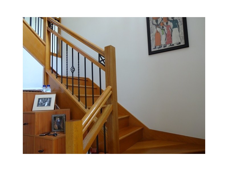 158 Venner Road, Fairfield QLD 4103