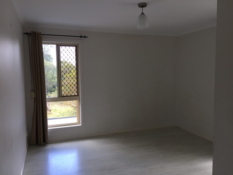 158 Venner Road, Fairfield QLD 4103