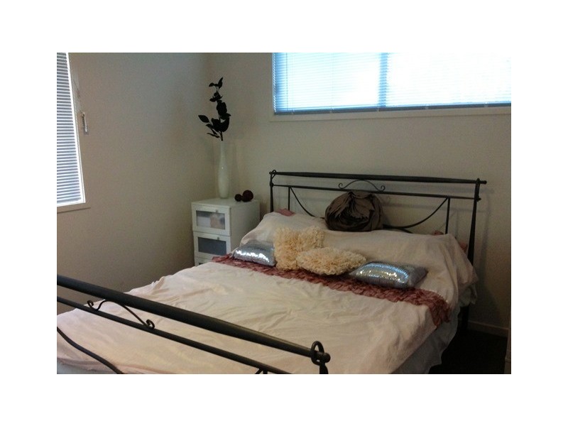 17 Skew Street, Sherwood QLD 4075