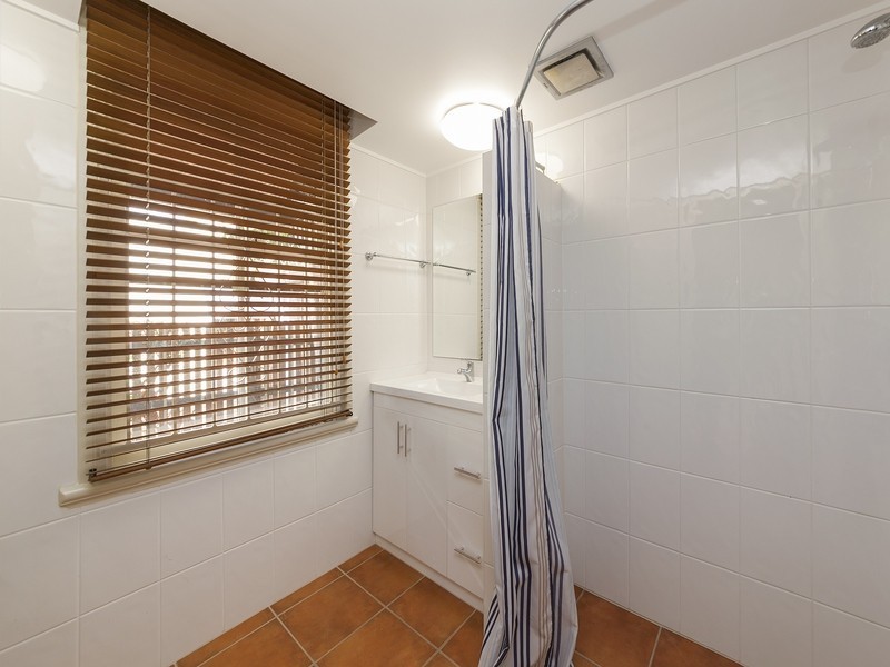 19 Wattle Avenue, Yeerongpilly QLD 4105