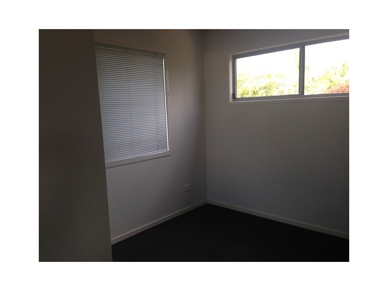 19 Skew Street, Sherwood QLD 4075