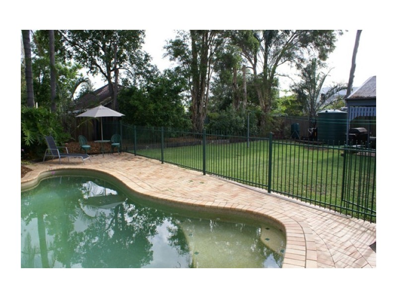 187 Verney Road East, Graceville QLD 4075