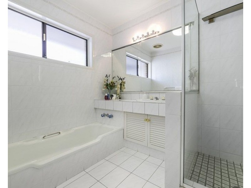 52 Sutton, Chelmer QLD 4068