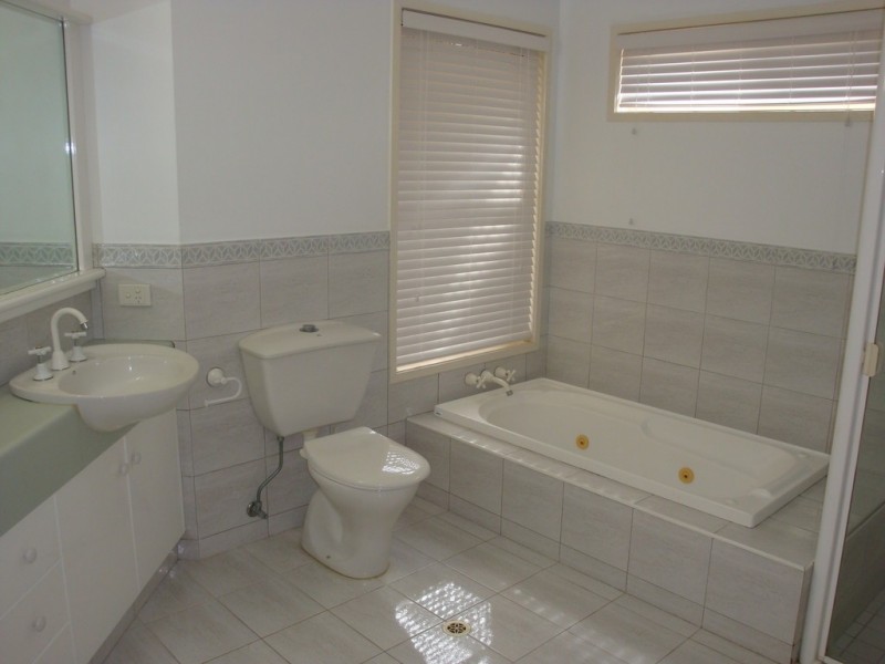 23 Plumridge Street, Chelmer QLD 4068