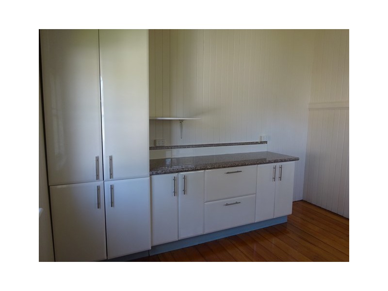 11 Lynne Grove Avenue, Corinda QLD 4075