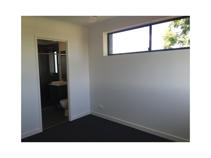 201/564 Sherwood Road, Sherwood QLD 4075