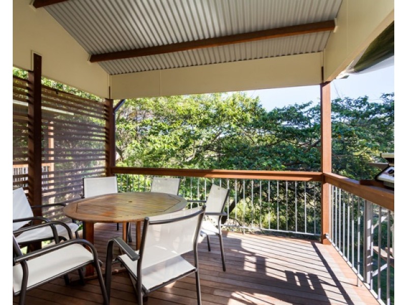 1/26 Billa Street, Point Lookout QLD 4183