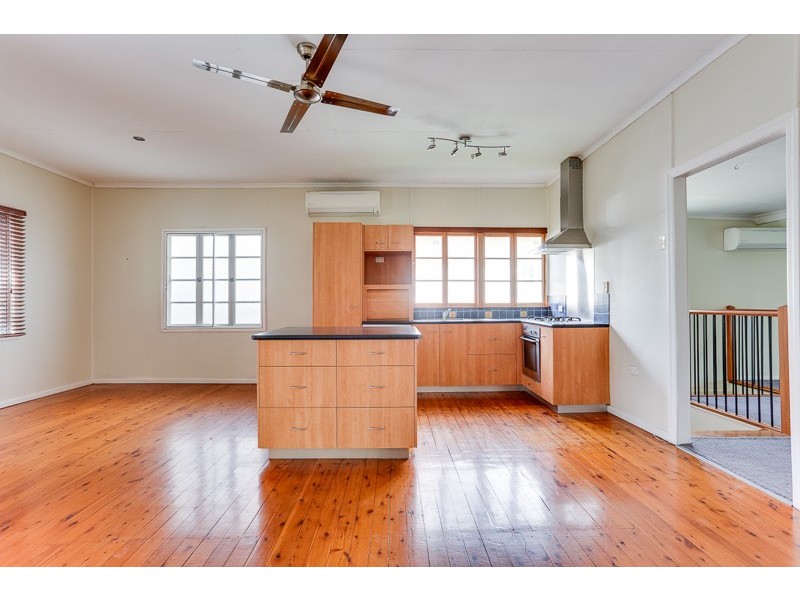 38 Blackheath Road, Oxley QLD 4075