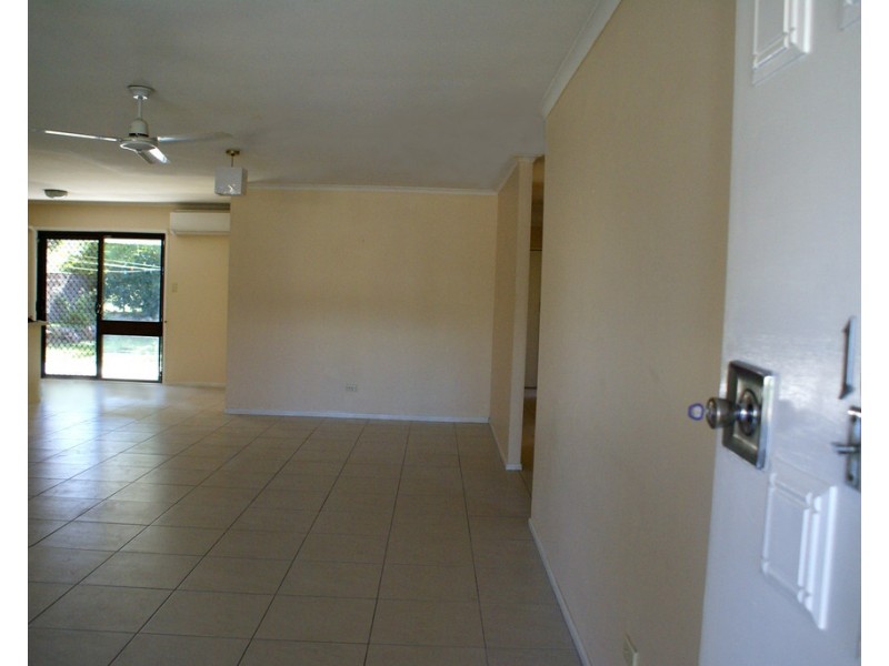 16 Rinora Street, Corinda QLD 4075