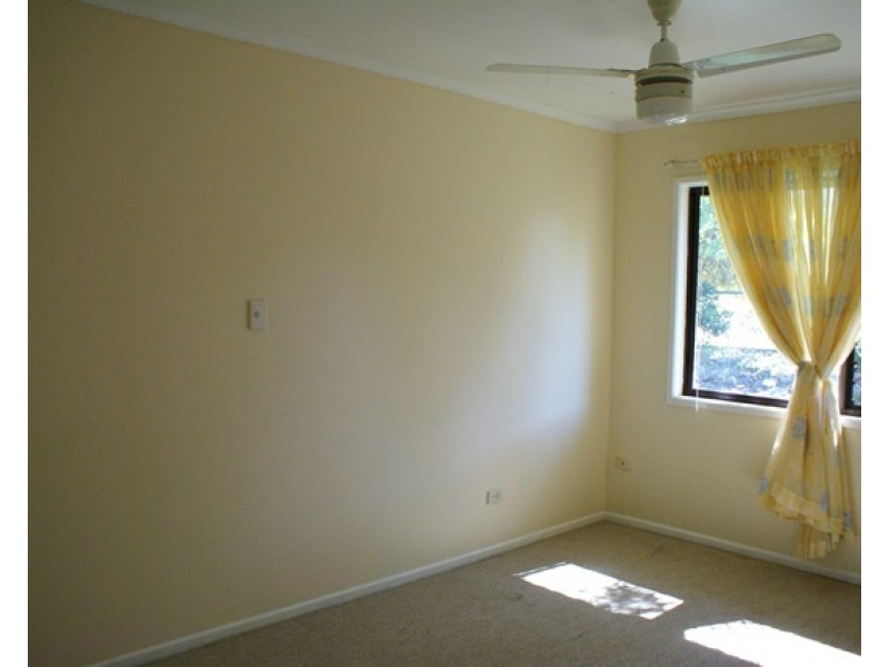 16 Rinora Street, Corinda QLD 4075