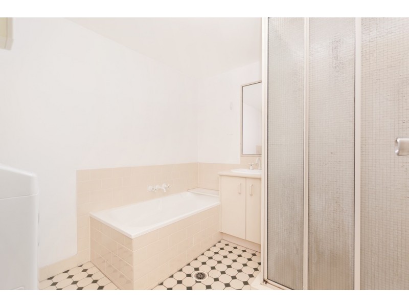 9/3 Central Avenue, Sherwood QLD 4075