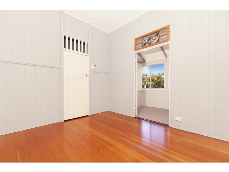 74 Jellicoe Street, Coorparoo QLD 4151