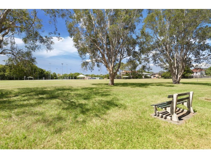 74 Jellicoe Street, Coorparoo QLD 4151