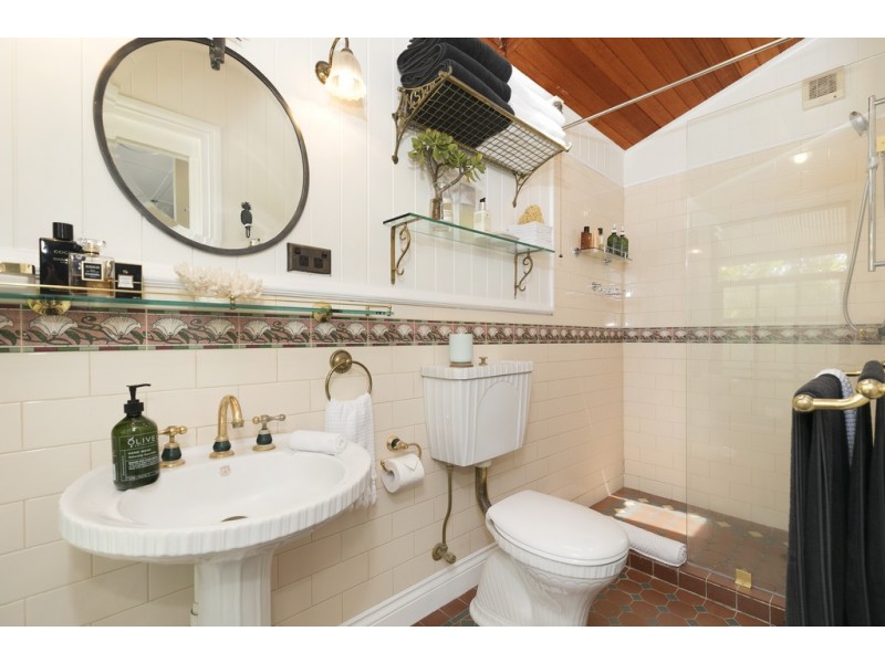 262 Oxley Road, Graceville QLD 4075