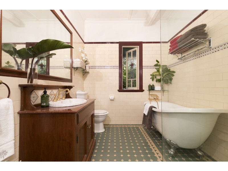 262 Oxley Road, Graceville QLD 4075