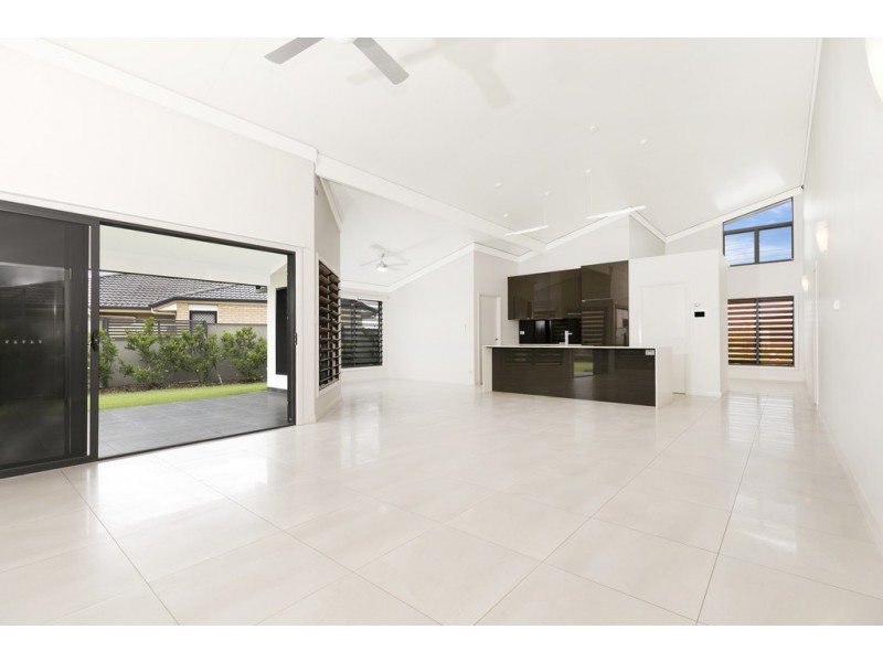 18 Providence Way, Narangba QLD 4504
